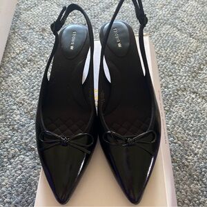 MIB Birdies Goldfinch Black Patent Leather Kitten Heels with Bow Detail